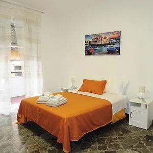Lb&b Short , Bari Italia